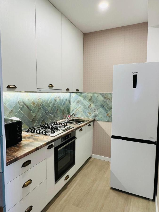 Appartement Aura à Koutaïssi Extérieur photo