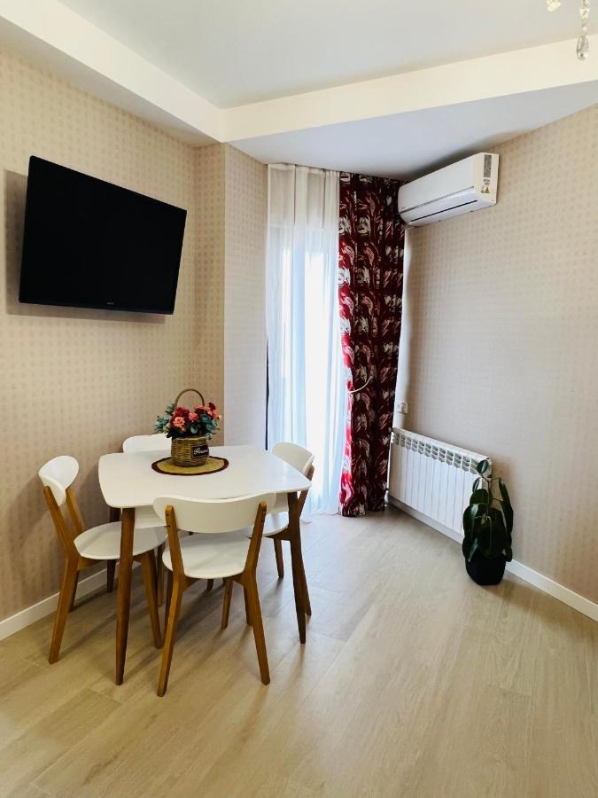 Appartement Aura à Koutaïssi Extérieur photo