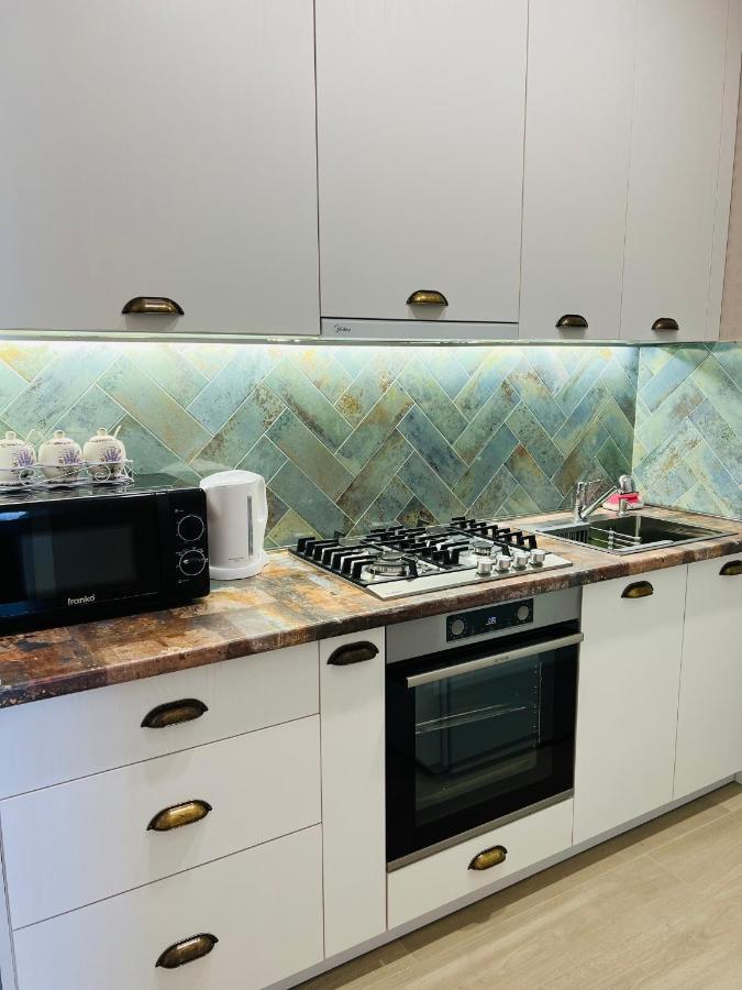 Appartement Aura à Koutaïssi Extérieur photo